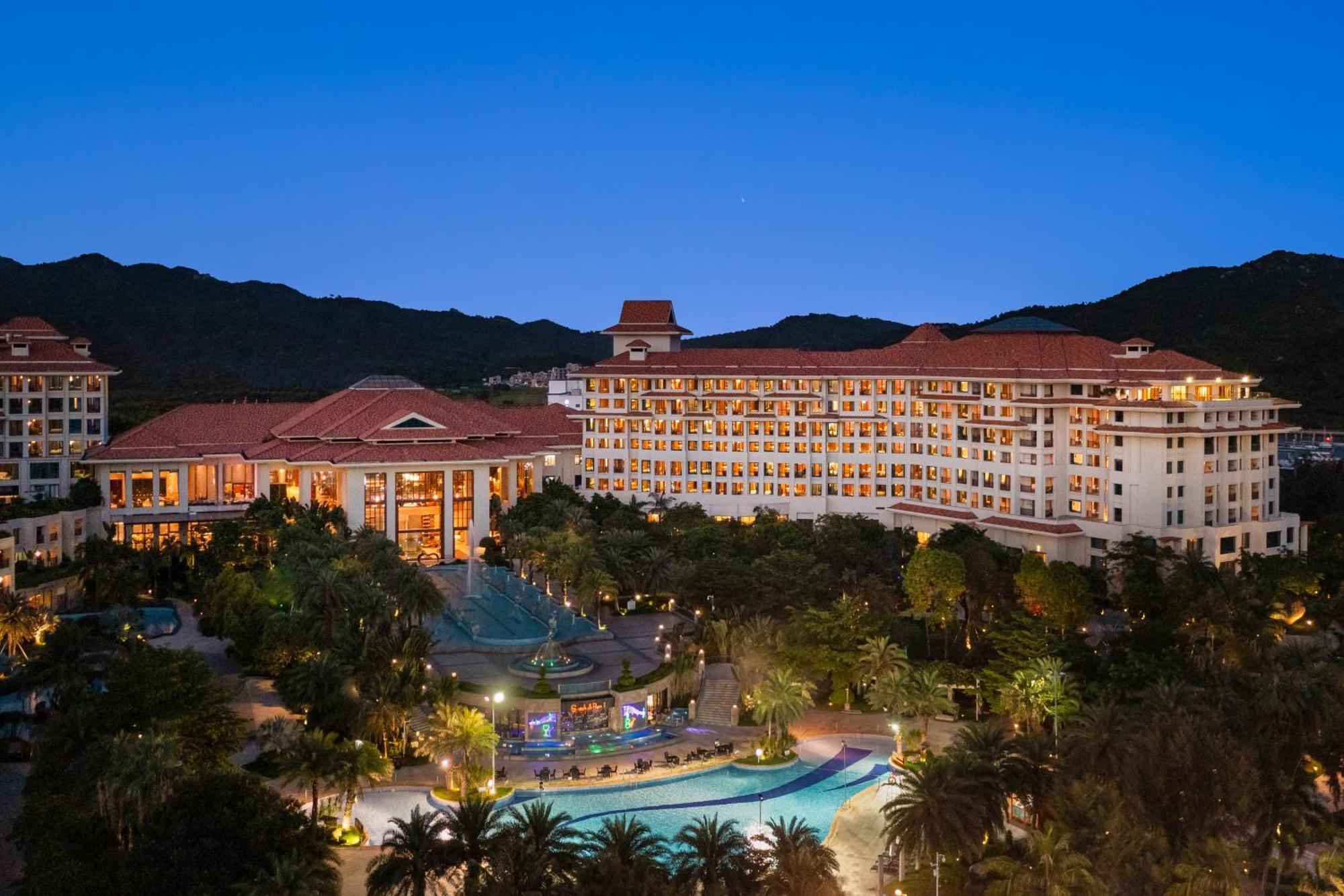 Huidong Regal Palace Resort Exterior photo